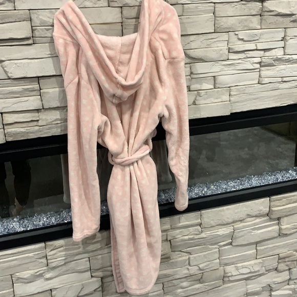 Fluffy pink house coat - Picture 4 of 4